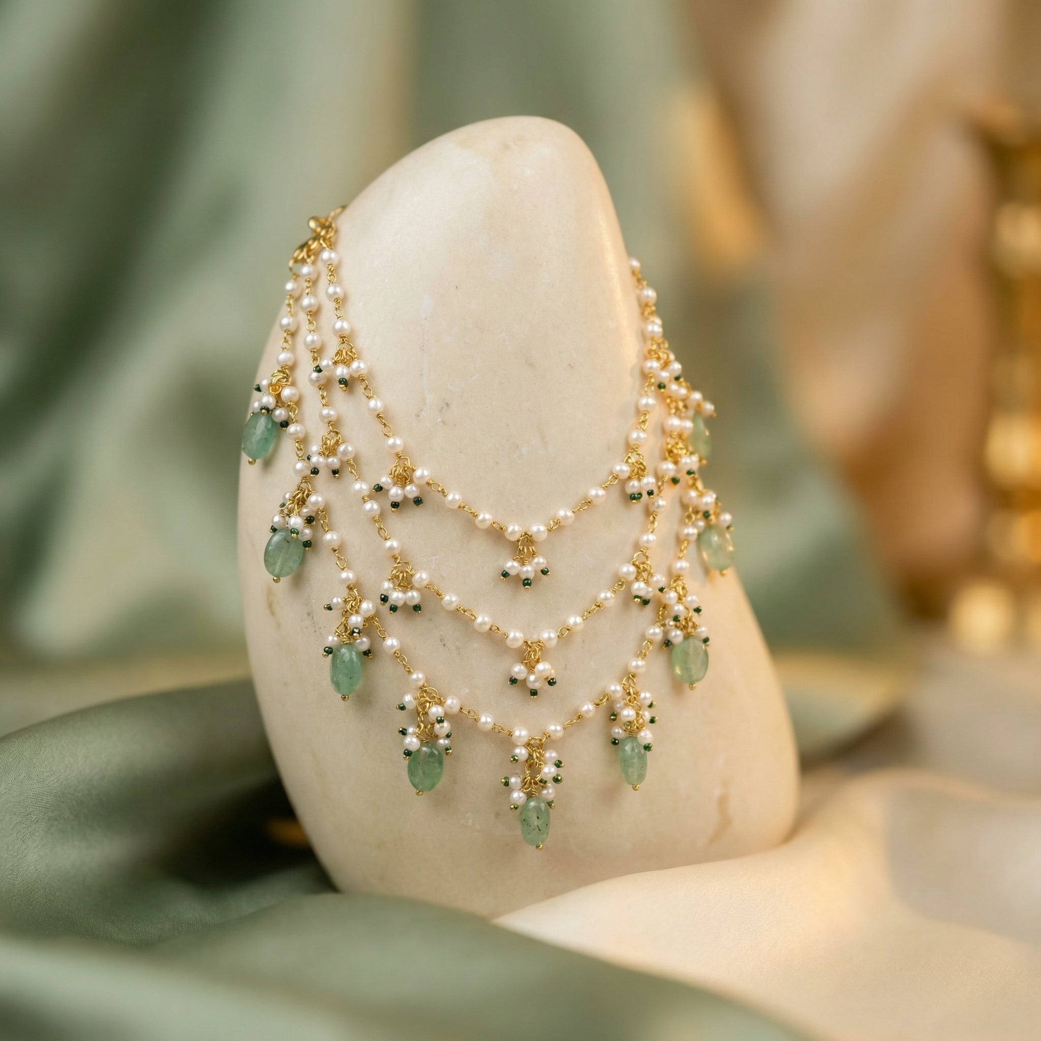 Fiza Pearl & Mint Back Chain